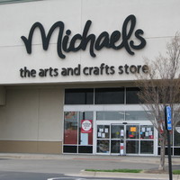 Image of an empty Michael's storefront.